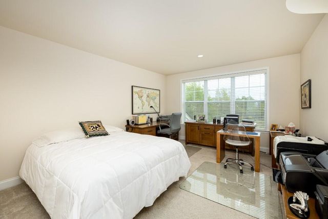 3031 N Spurway Drive, Ann Arbor, MI 48105
