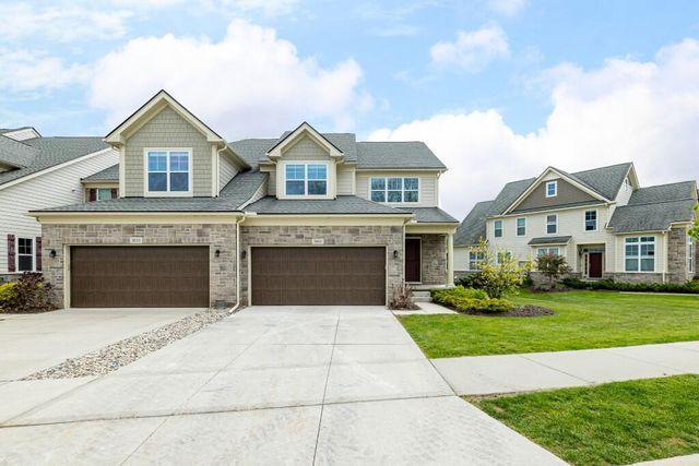 3031 N Spurway Drive, Ann Arbor, MI 48105
