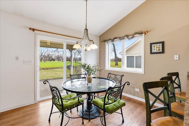 6991 Waxwing Circle, Hobart, IN 46342