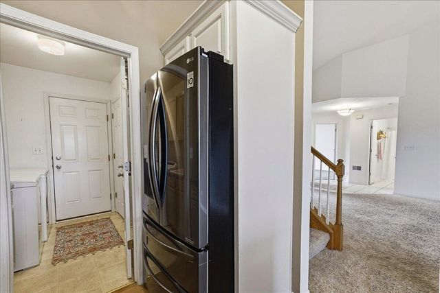 6991 Waxwing Circle, Hobart, IN 46342