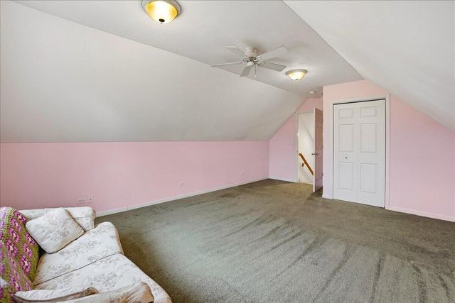 6991 Waxwing Circle, Hobart, IN 46342