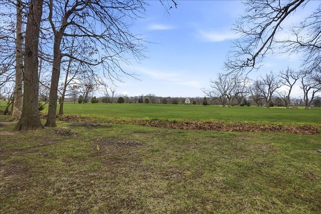 6991 Waxwing Circle, Hobart, IN 46342