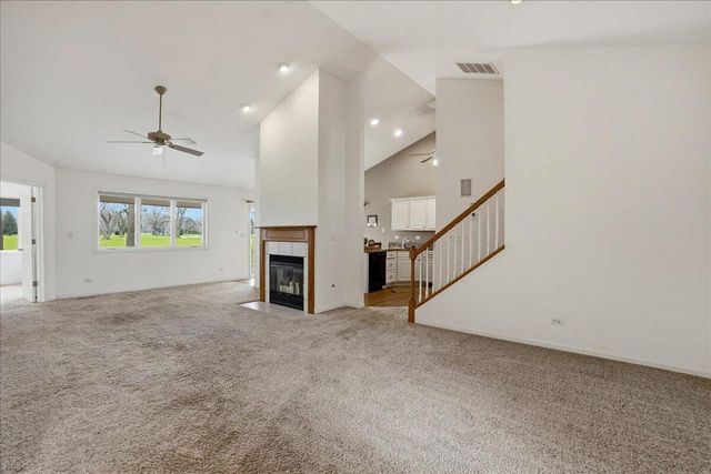 6991 Waxwing Circle, Hobart, IN 46342