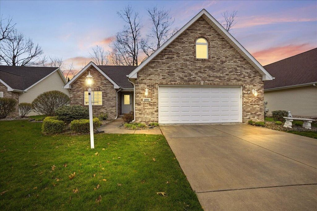 6991 Waxwing Circle, Hobart, IN 46342