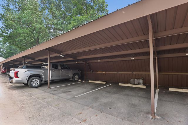 4145 Karl Road, 228, Columbus, OH 43224