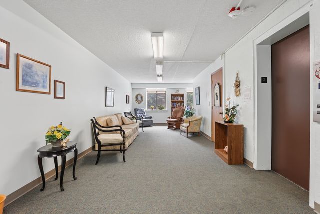 4145 Karl Road, 228, Columbus, OH 43224
