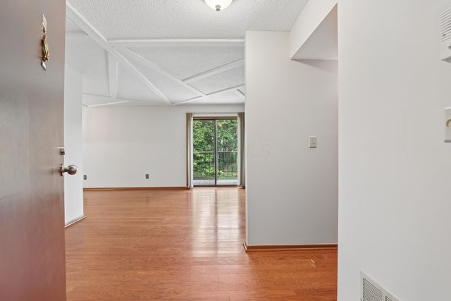 4145 Karl Road, 228, Columbus, OH 43224