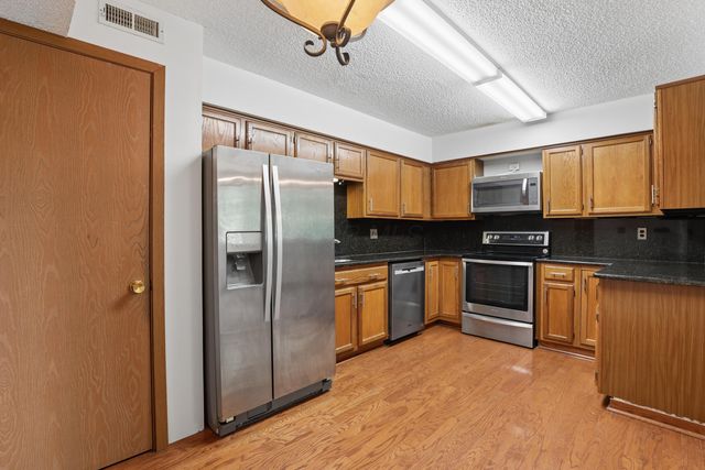 4145 Karl Road, 228, Columbus, OH 43224