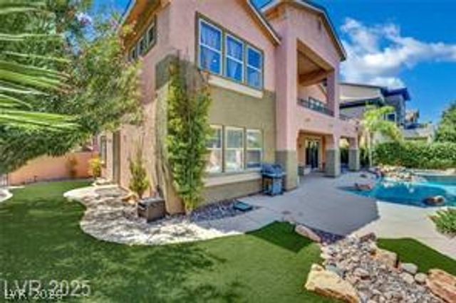1004 Golden Age Court, Las Vegas, NV 89144