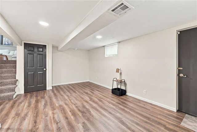 6313 N Wabash Avenue, Kansas City, MO 64118
