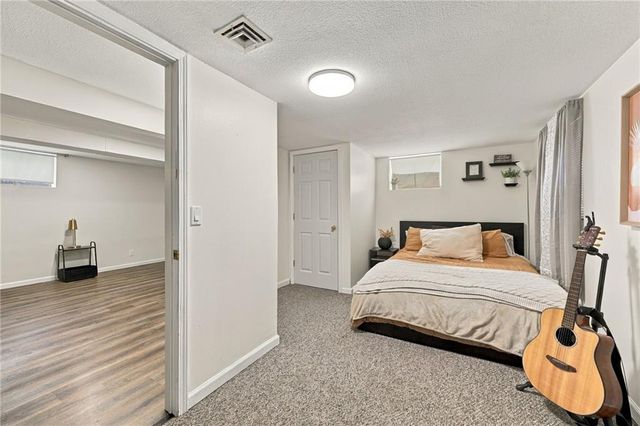 6313 N Wabash Avenue, Kansas City, MO 64118