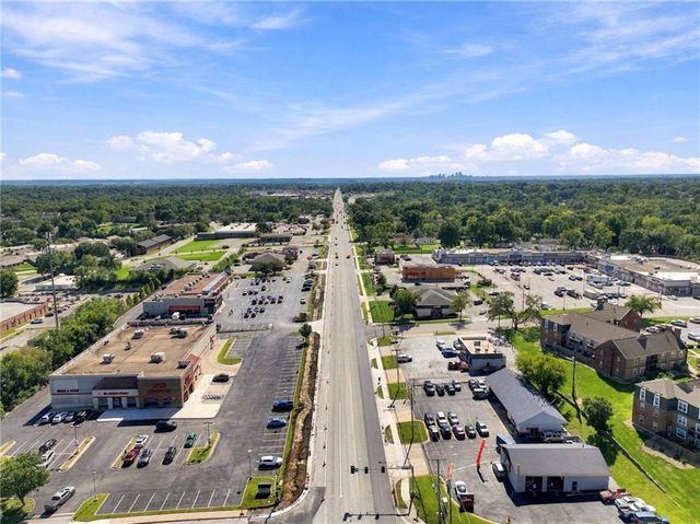 6313 N Wabash Avenue, Kansas City, MO 64118