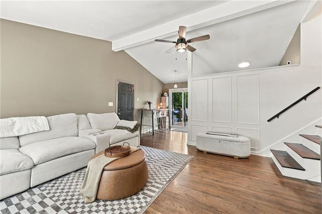 6313 N Wabash Avenue, Kansas City, MO 64118