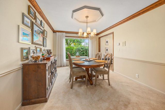 W159N7482 Pinewood CIRCLE, Menomonee Falls, WI 53051