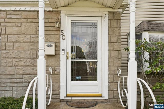 50 Beech Street, Maywood, NJ 07607
