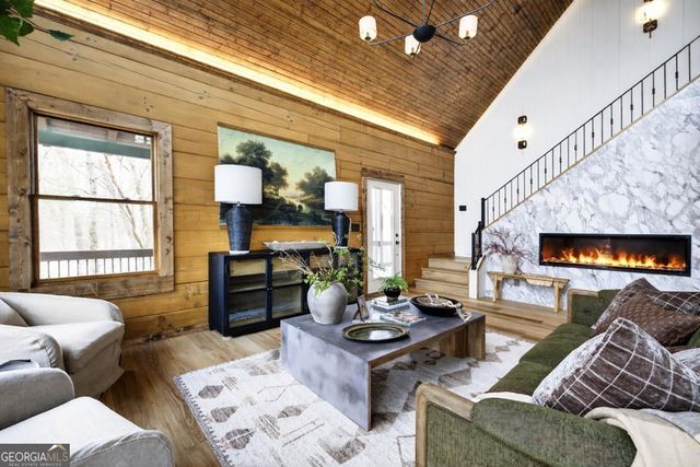 1312 Hicks Ford Road, Ellijay, GA 30540