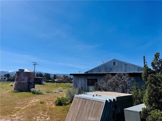 9616 Schlitz, Phelan, CA 92371