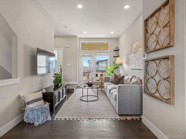 5662 Emporia St, Denver, CO 80238