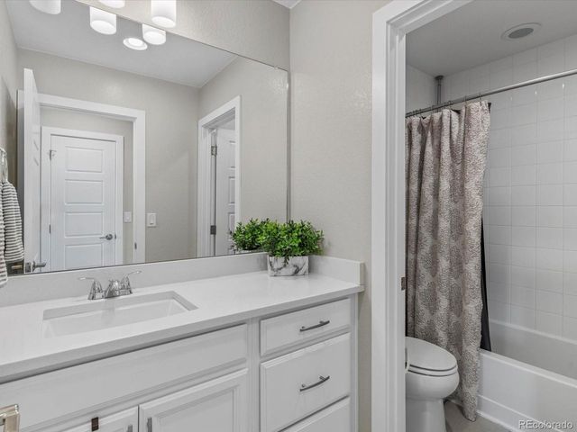 5662 Emporia St, Denver, CO 80238