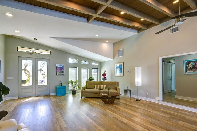 3636 MINEOLA DRIVE, Sarasota, FL 34239