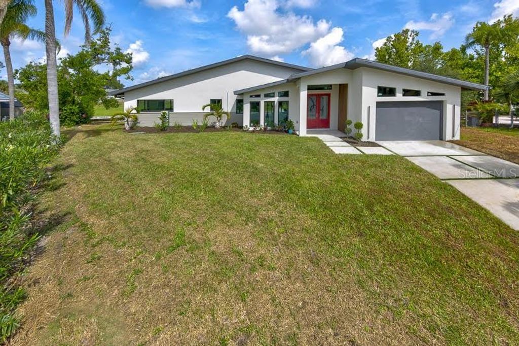 3636 MINEOLA DRIVE, Sarasota, FL 34239