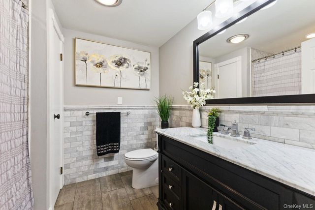 4 Stonewall Farm Road, Mahopac, NY 10541