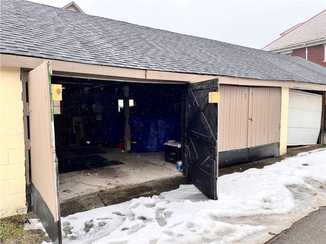 6 S 2nd St, Greenville Boro, PA 16125