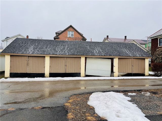 6 S 2nd St, Greenville Boro, PA 16125