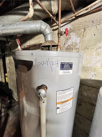 6 S 2nd St, Greenville Boro, PA 16125