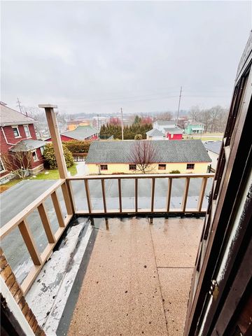 6 S 2nd St, Greenville Boro, PA 16125