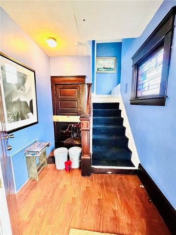 6 S 2nd St, Greenville Boro, PA 16125