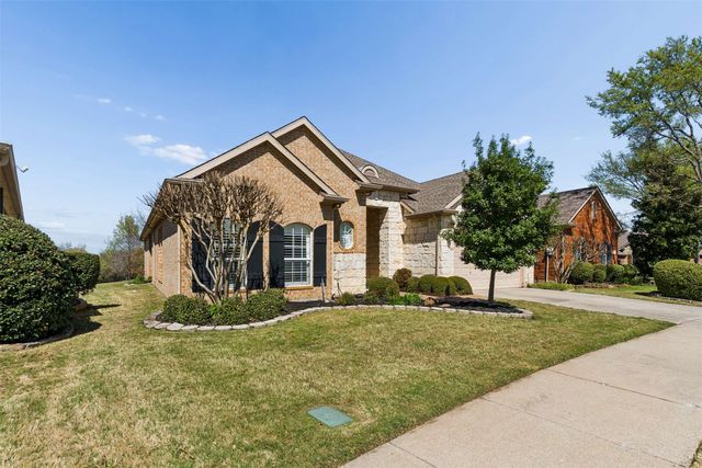 379 Southern Hills Drive, Fairview, TX 75069