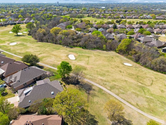 379 Southern Hills Drive, Fairview, TX 75069