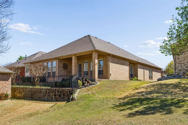 379 Southern Hills Drive, Fairview, TX 75069