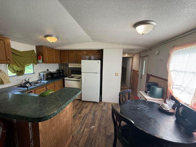 1921 State Highway 1804, Williamsburg, KY 40769