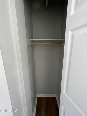 5 Broadway 408, Troy, NY 12180