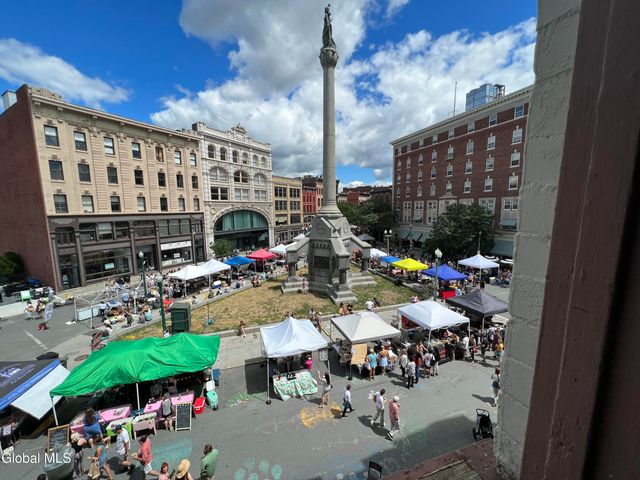 5 Broadway 408, Troy, NY 12180