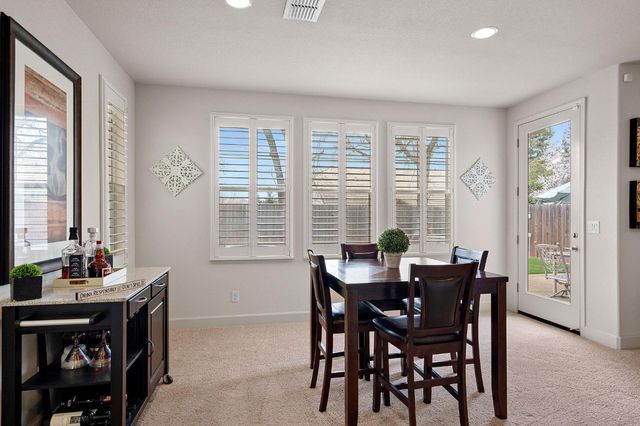 4656 Lue Ln, Carmichael, CA 95608