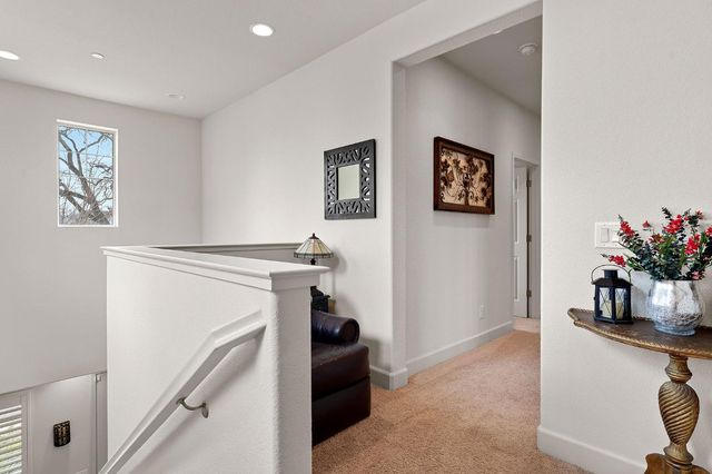 4656 Lue Ln, Carmichael, CA 95608