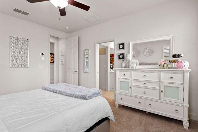 4656 Lue Ln, Carmichael, CA 95608