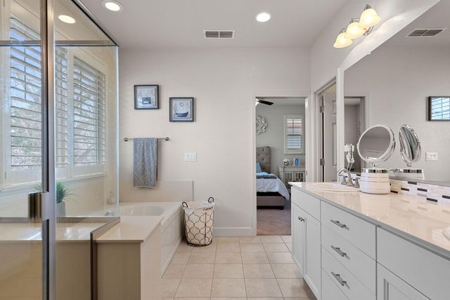 4656 Lue Ln, Carmichael, CA 95608