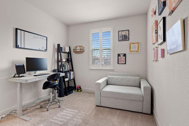 4656 Lue Ln, Carmichael, CA 95608