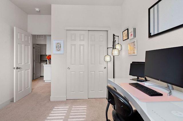 4656 Lue Ln, Carmichael, CA 95608