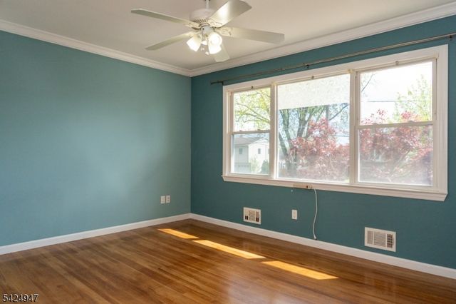 14 Hopatcong Dr, Lawrence Twp., NJ 08648
