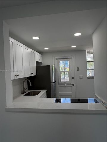 2980 Point East Drive D311, Aventura, FL 33160