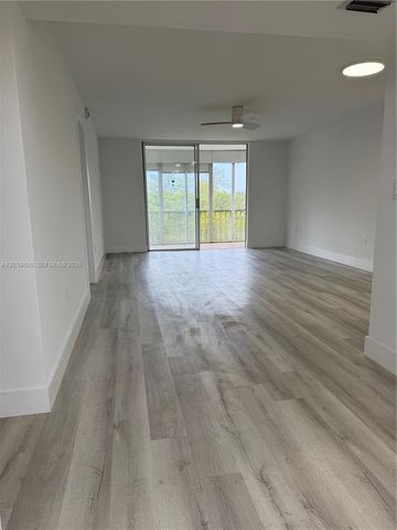 2980 Point East Drive D311, Aventura, FL 33160