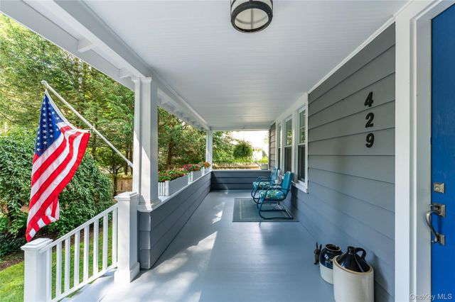 429 Old Post Road, Bedford, NY 10506