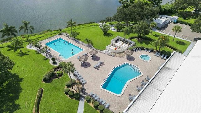 8429 CASTLE GARDEN ROAD, Palmetto, FL 34221