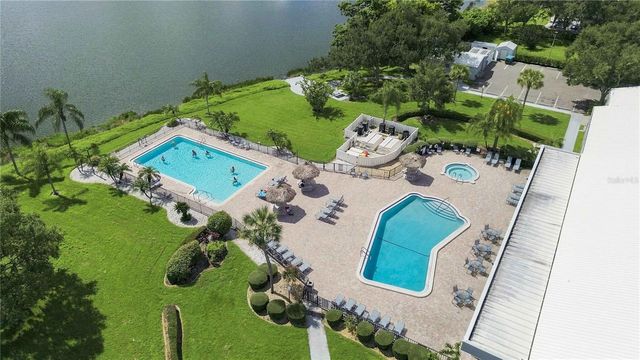 8429 CASTLE GARDEN ROAD, Palmetto, FL 34221