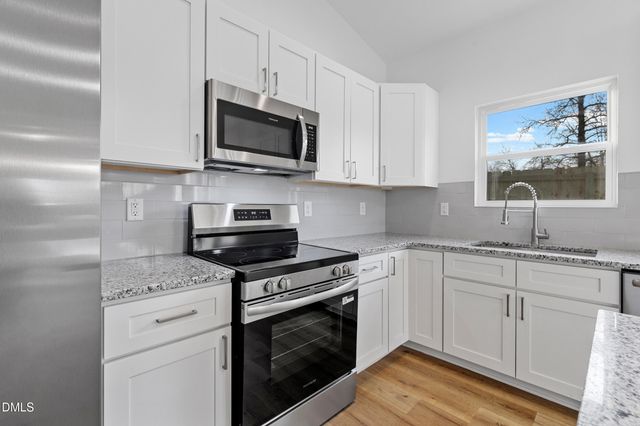 236 Hazel Drive, Burlington, NC 27217